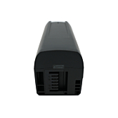 Vooraanzicht van de AEG DownTube 36V 12.8Ah vervangende fietsbatterij waar de fietsaansluiting goed op te zien is.

