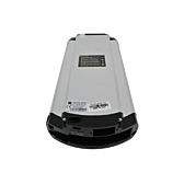 Onderaanzicht van de Phylion XH370-13J Wall-E 37V 14Ah (2-polig). De foto is vanuit een hogere hoek genomen waardoor de onderkant van de Phylion batterij goed zichtbaar is.