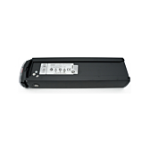 Onderaanzicht van de Promovec Carrier 6.2XL 36V 17.4Ah fietsbatterij. Het etiket aan de onderkant van de batterij is duidelijk zichtbaar.