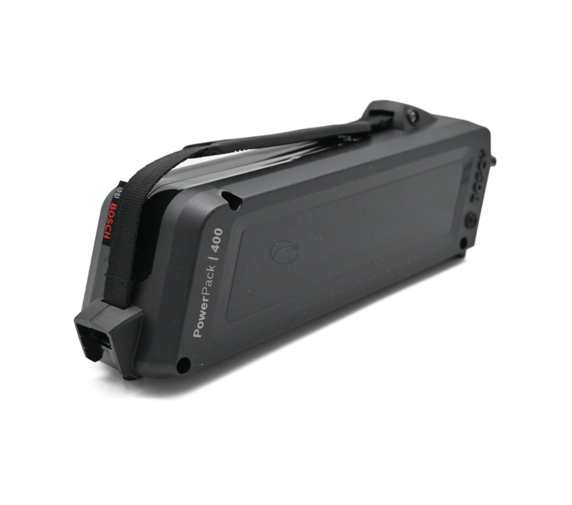 Driekwartaanzicht van de Bosch Classic 400 Frame fietsbatterij